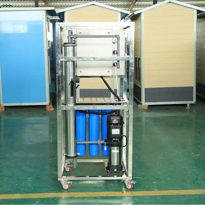 250L/H 1.7kW-220-240V 3단계 퇴적 필터와 함께 담수 역오스모스식물 공장