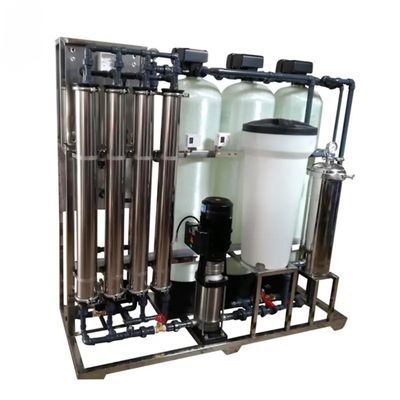 2TPH 3.0kW-380-415V 3xFRP 탱크 염기성 물 역오스모스식물