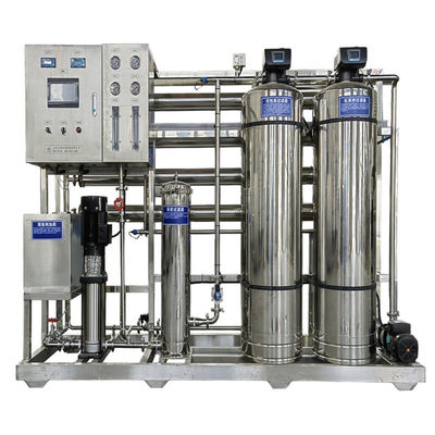 2TPH 3.0kW-380-415V 2xSS304 탱크 염기성 물 역오스모스식물