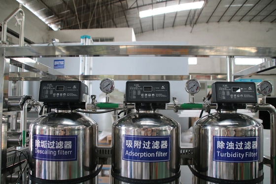 2TPH 3.0kW-380-415V 3xSS304 탱크 소금 물 역오스모스식물