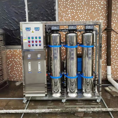 250L/H 1.7kW-380-415V 3xSS304 탱크 염기성 물 역오스모스식물