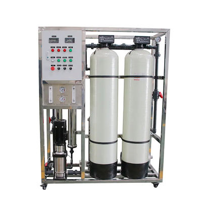 3TPH 5.5kW-380-415V 2xFRP 탱크 염기성 물 역오스모스식물