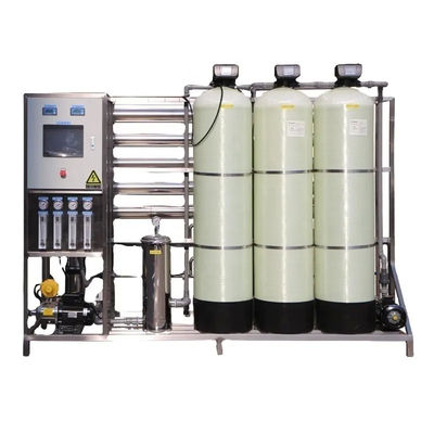 4TPH 5.5kW-380-415V 3xFRP 탱크 염기성 물 역오스모스식물