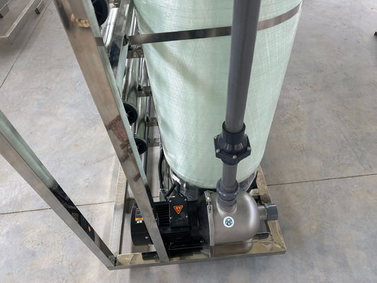 6TPH 7.9kW-380-415V 2xFRP 탱크 소금물 역오스모스식물