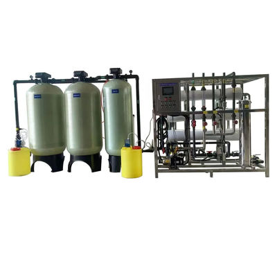 5TPH 7.4kW-380-415V 3xFRP 탱크 염기성 물 역오스모스식물