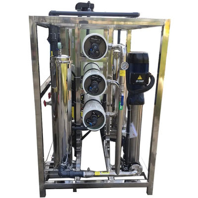 5TPH 7.4kW-380-415V 3xFRP 탱크 염기성 물 역오스모스식물