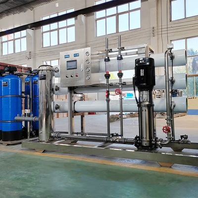 10TPH 19kW-380-415V 2xFRP 탱크 염기성 물 역오스모스식물