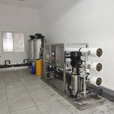 4TPH 415V SS304 탱크 호박수 역오스모스식물