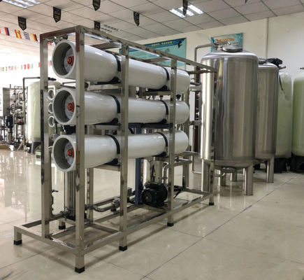 4TPH 415V SS304 탱크 호박수 역오스모스식물