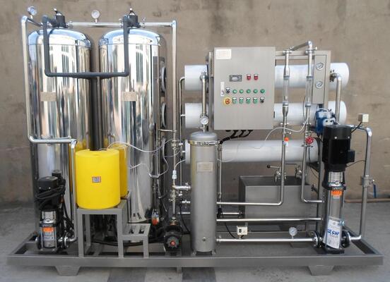 4TPH Industrial Brackish Water Reverse Osmosis Plant with SS304 Pretreatment Tanks and 5.5kW Power