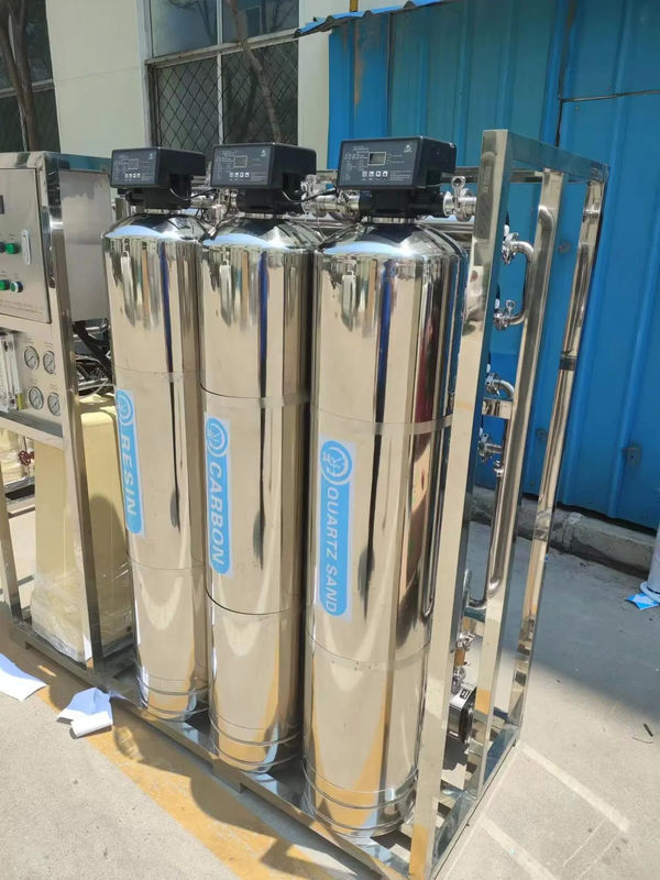 250L/H 1.7kW-380-415V 3xSS304 탱크 염기성 물 역오스모스식물