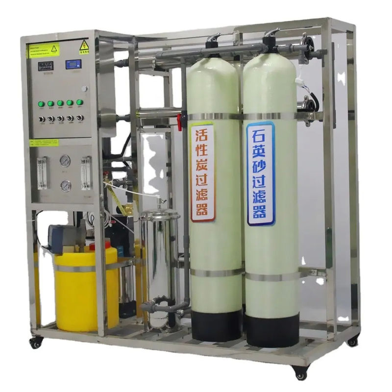 500L/H 1.7kW-380-415V 2x FRP 탱크 염기성 물 역오스모스식물